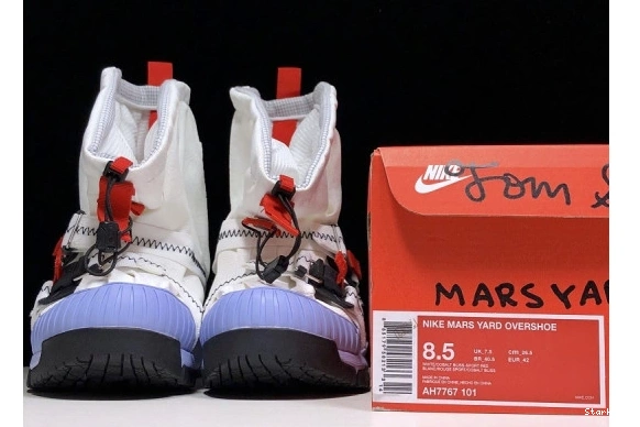 Yard Mars AH7767-101 Nike Sachs' Overshoe 'Tom - 0828